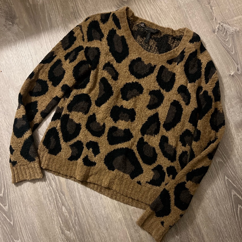 BCBG animal print sweater. Size small.